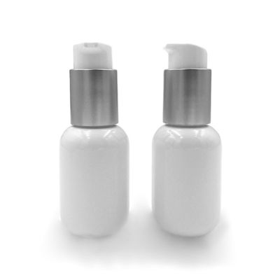 Embalaje para el cuidado de la piel Botellas vacías de base Botella personalizada