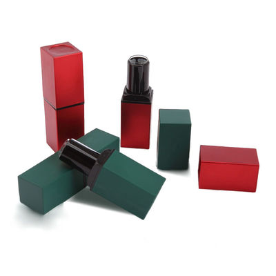Contenedor de lápiz labial cuadrado elegante Tubo de lápiz labial Embalaje 22 * 74mm